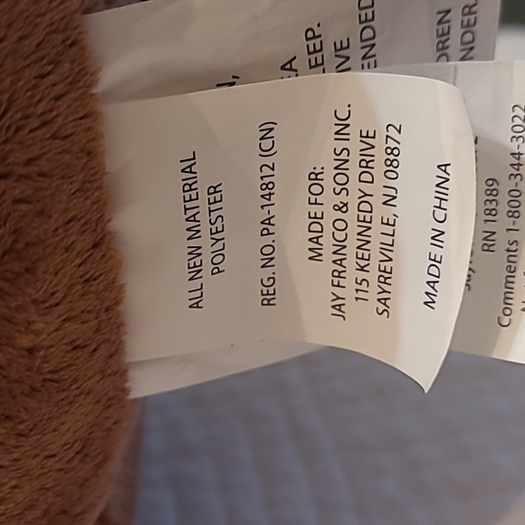 FRANCO Minecraft Bee Pillow Buddy - Picture 9 of 9